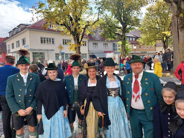 Trachtengruppe beim Gaufest