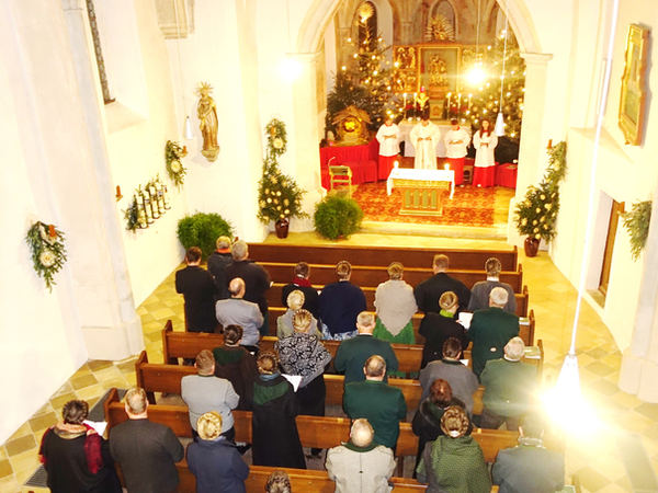 Adventlicher Gottesdienst in der Kirche