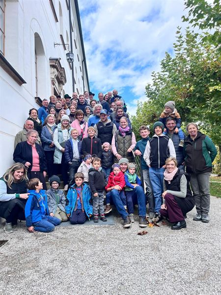 Gruppenbild der Hittenkirchener Trachtler auf der Herreninsel